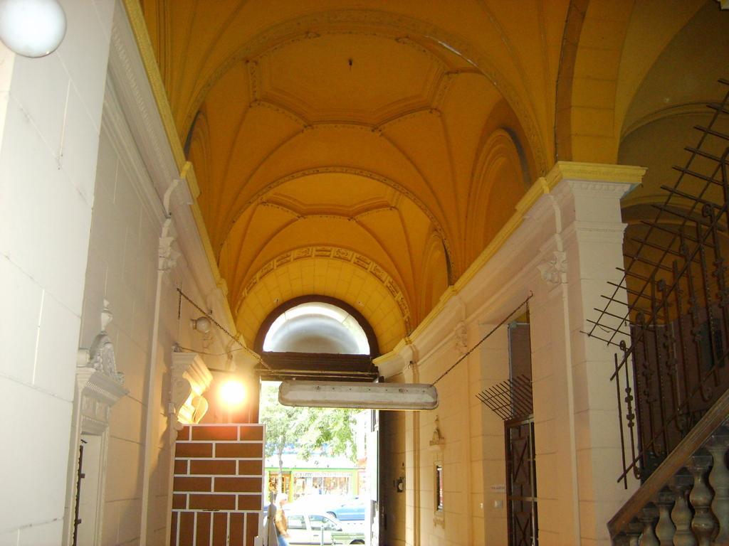 Cityheart Apartments Budapeşte Oda fotoğraf